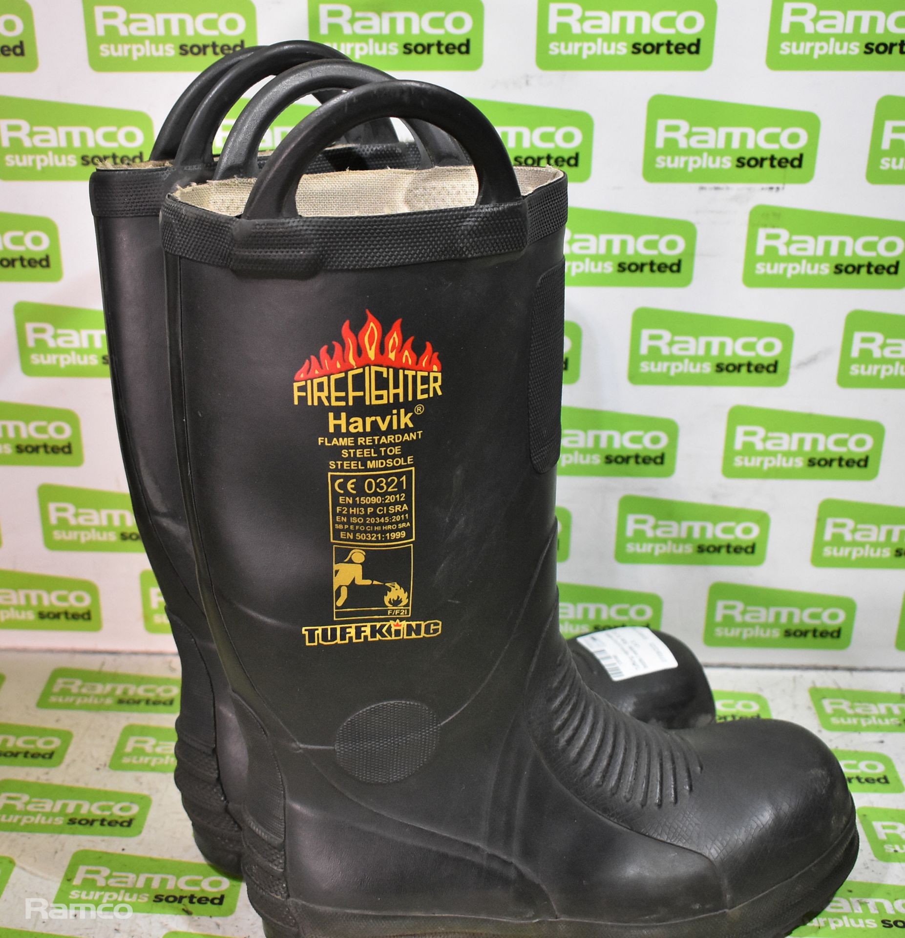 Tuffking Harvik pull-on safety boots / wellies - Size: EU 42, UK 8 - Image 2 of 3