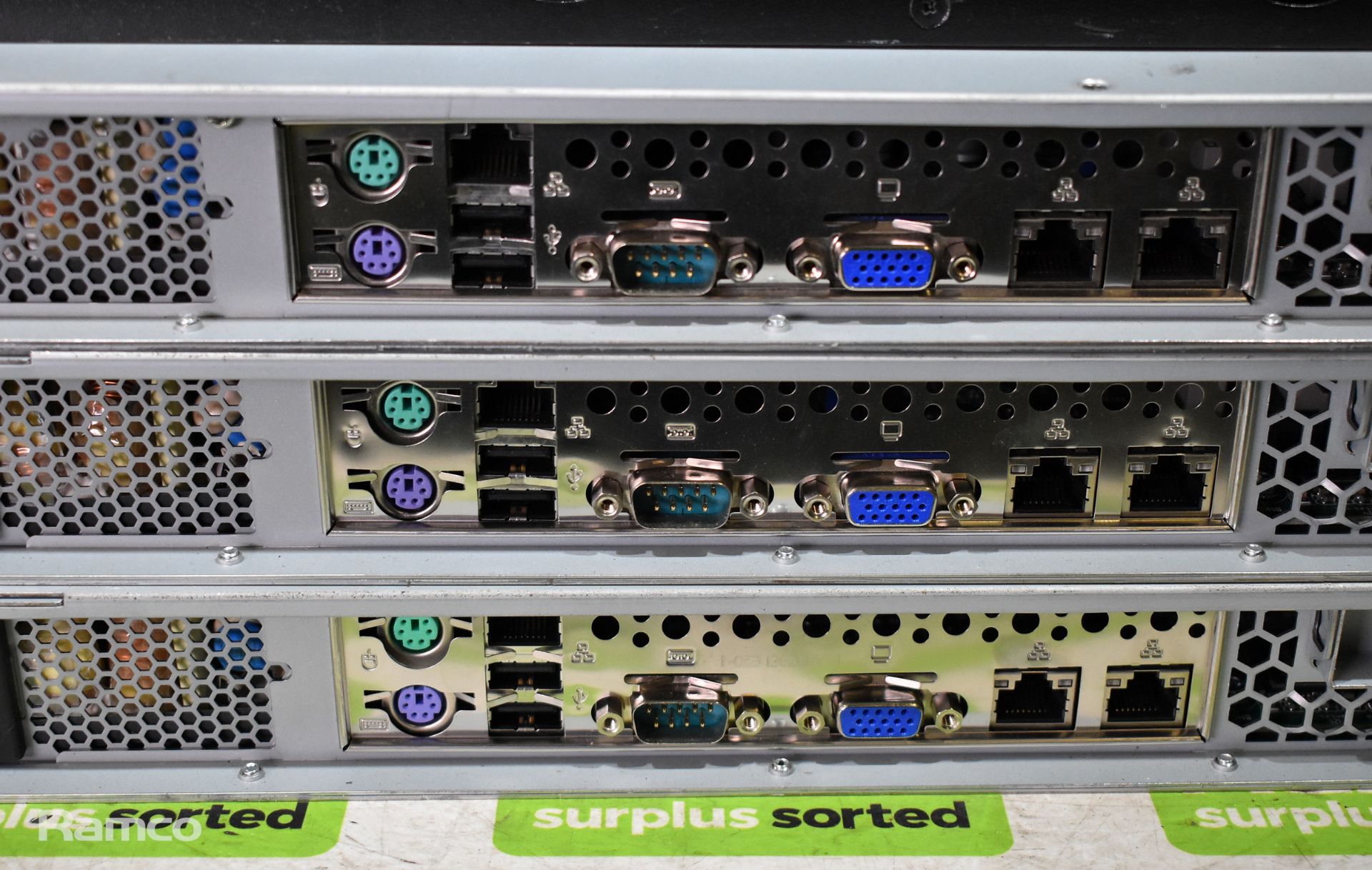 Ubiquiti ERPro-8 EdgeRouter Pro 6 port broadband router, 3x ASUS RS100-E7/PI2 slim and compact 1U - Bild 4 aus 6
