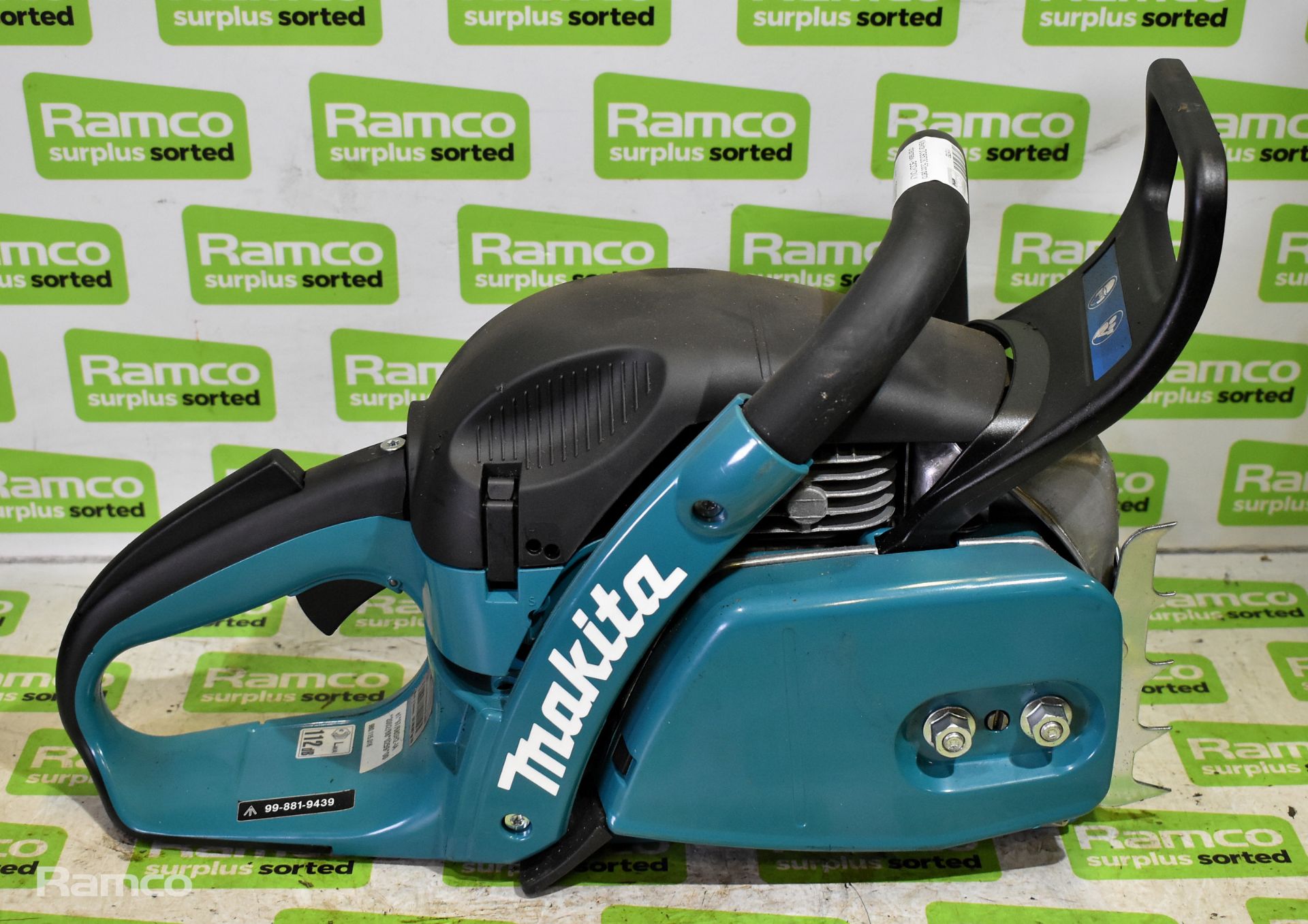 4x Makita DCS5030 50cc petrol chainsaws - BODIES ONLY - AS SPARES OR REPAIRS - Image 2 of 22