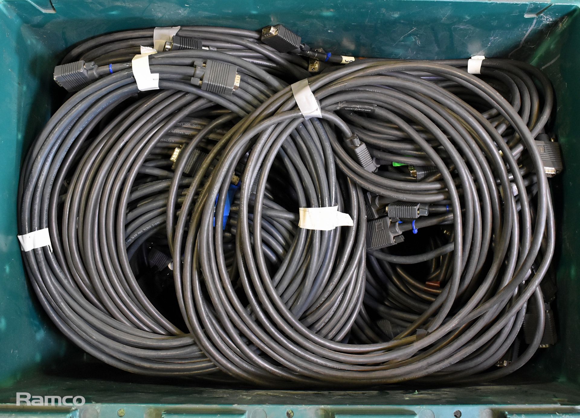 Box of mixed VGA cables - 2x 20m, 6x 15m, 6x 10m, 10x 5m, 8x 3m, 2x 2m, 1x 1m - Image 2 of 4