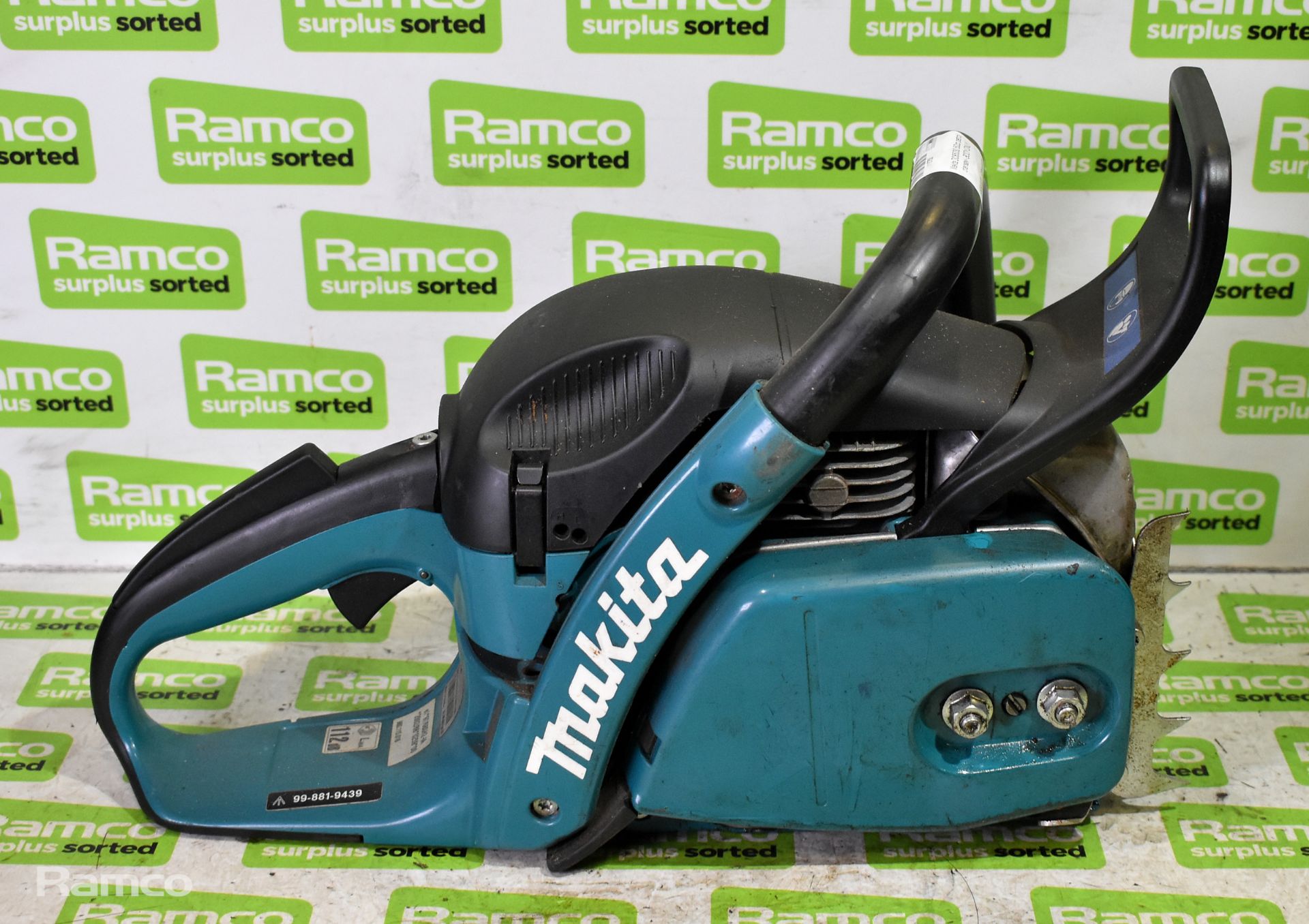 4x Makita DCS5030 50cc petrol chainsaws - BODIES ONLY - AS SPARES OR REPAIRS - Image 12 of 21