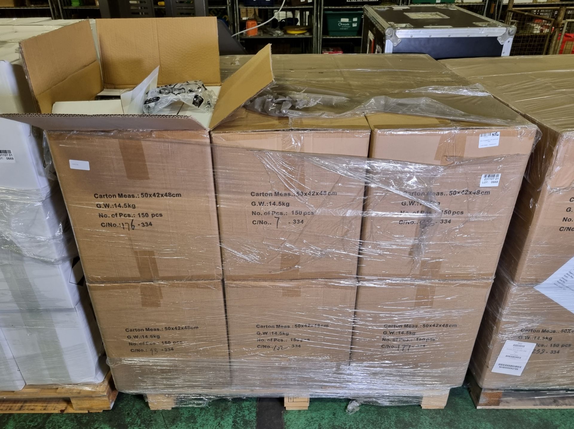 12x boxes of Tapmedic protective goggles - 150 pairs per box