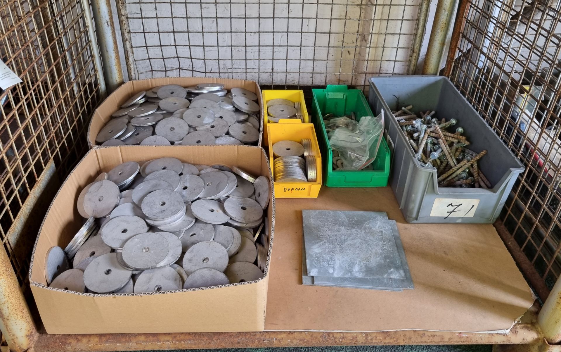 Fasteners - Large screwbolt, washers, spacer washers, galvanized plate