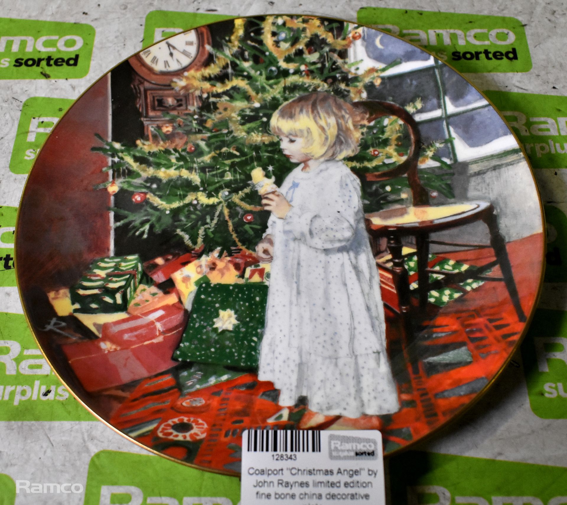 Coalport - Christmas Angel - by John Raynes limited edition fine bone china decorative plate