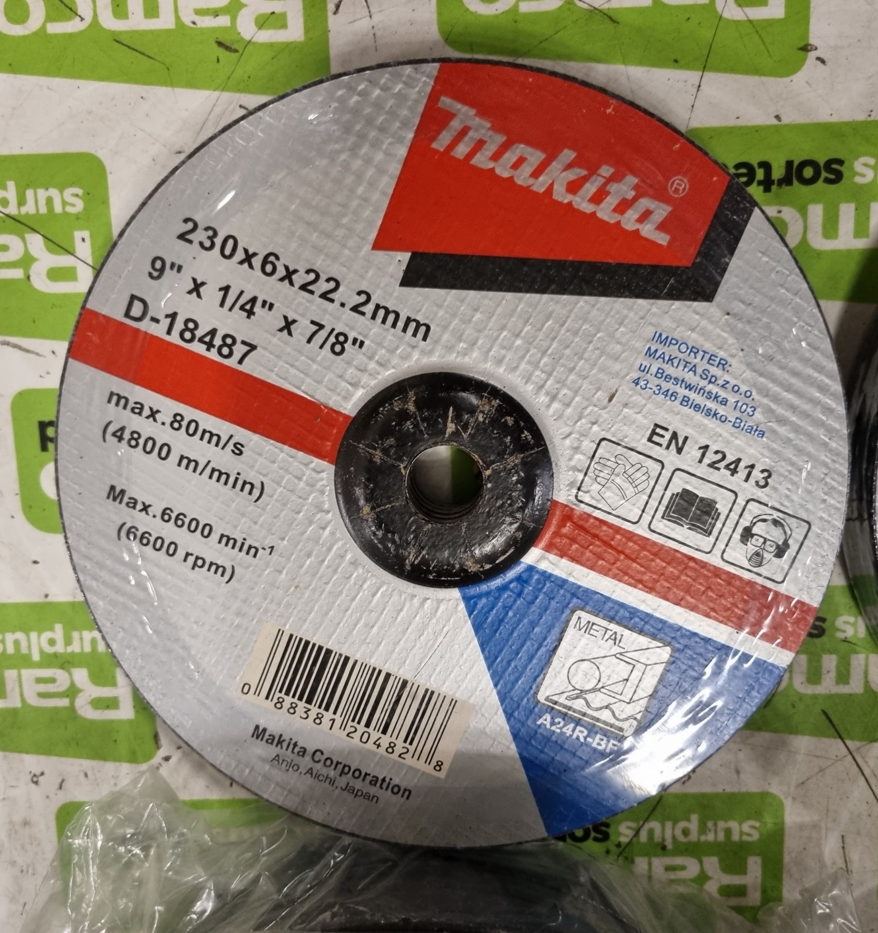 5x packs of Makita D-18487 grinding wheels - 230mm diameter x 6mm thick with 22.2mm bore - 10 wheels - Image 3 of 3