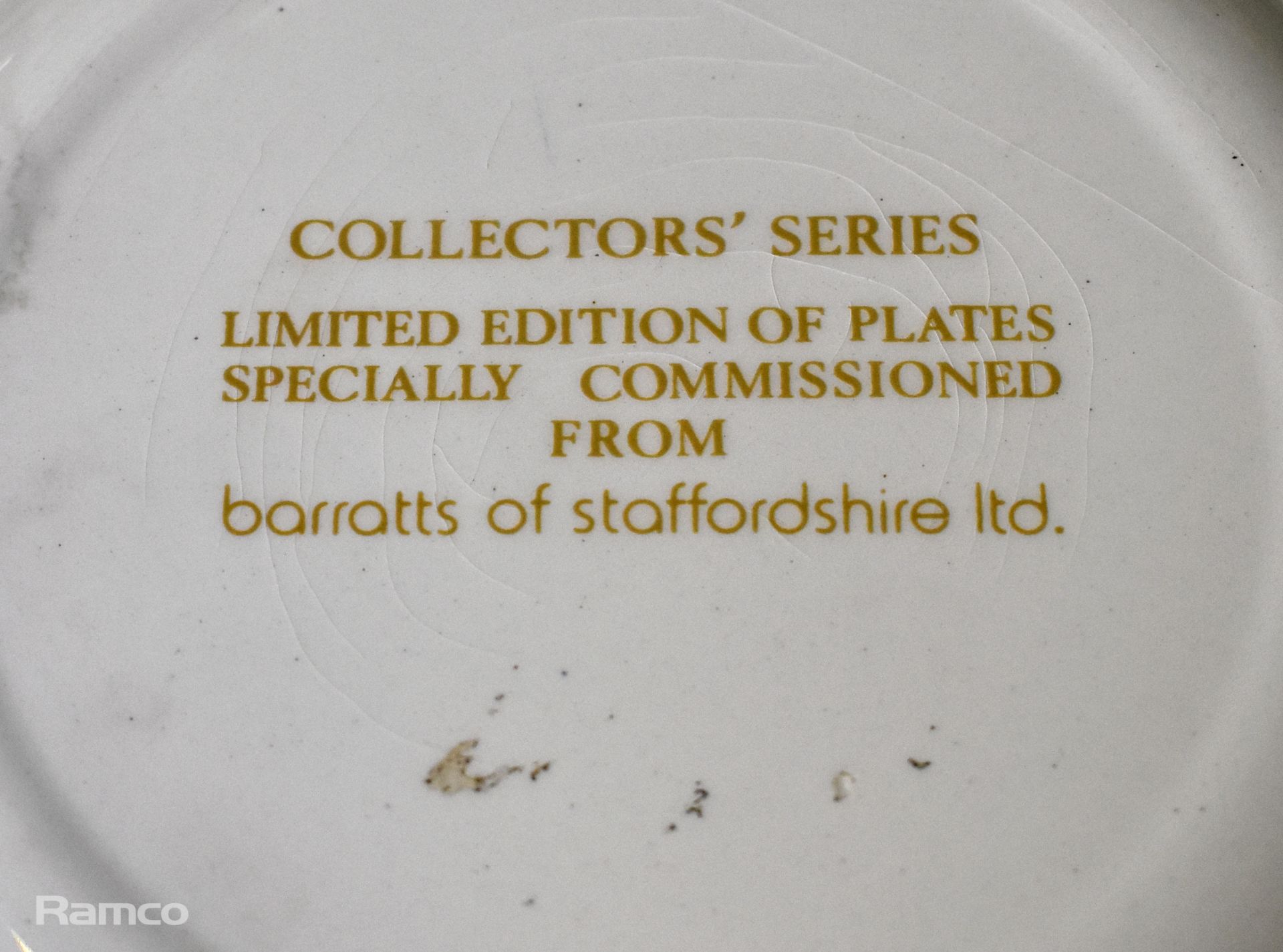 Decorative plates - please see description for full details - Image 5 of 17