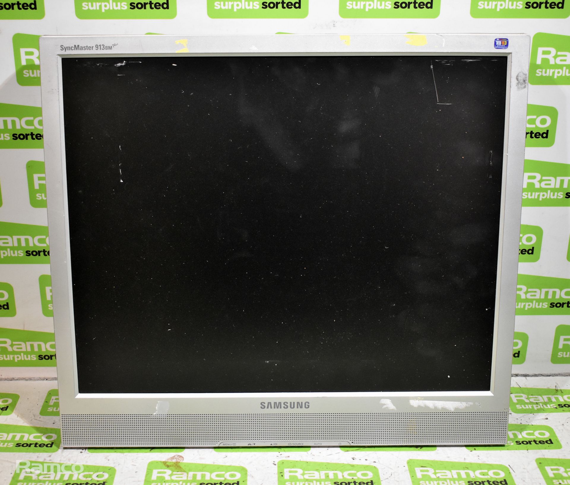 6x Flat screen monitors NO STANDS, DVD player - see description for details - Image 8 of 13