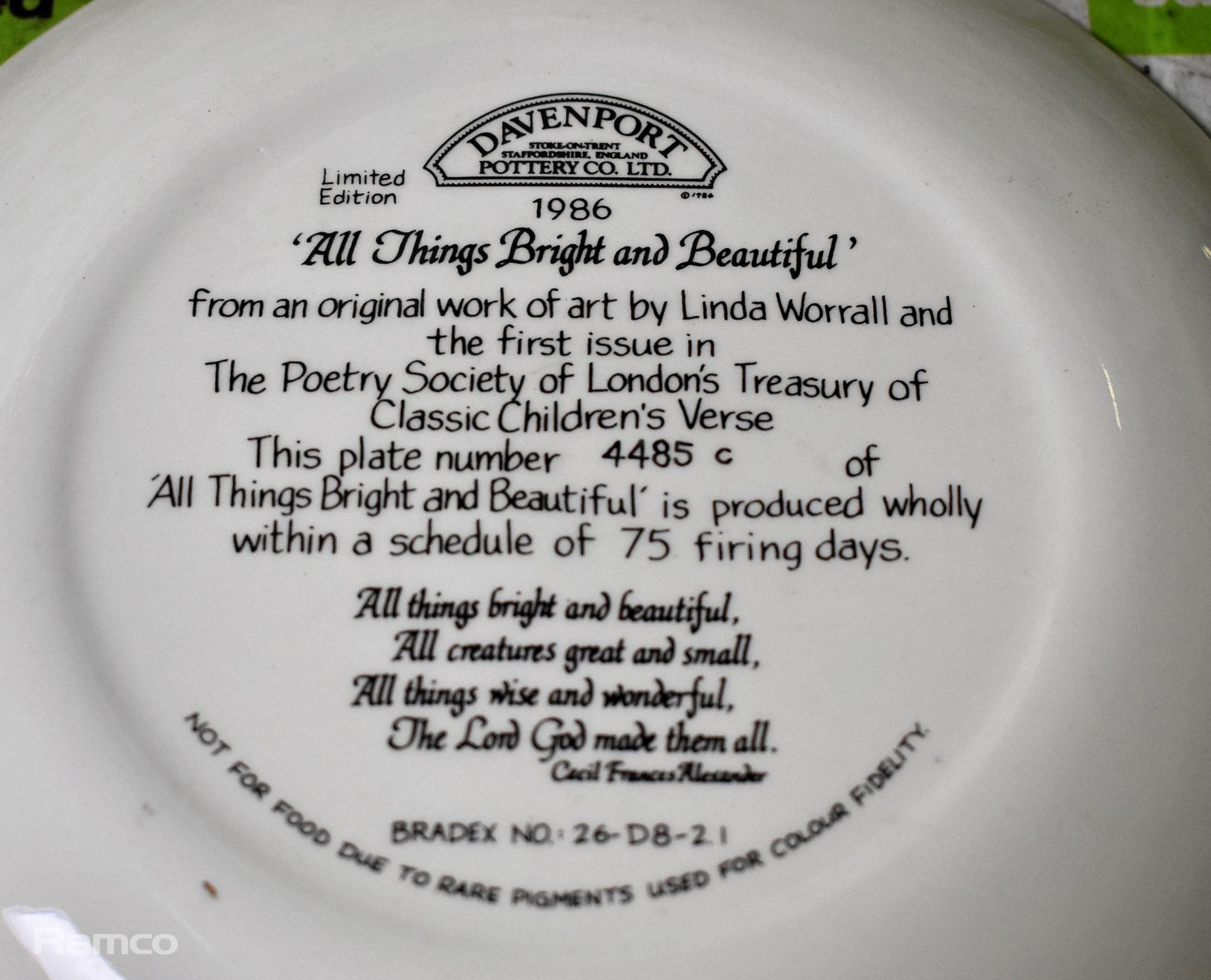 Davenport - All Things Bright and Beautiful - by Linda Worrall No 4485 decorative plate - Bild 2 aus 2