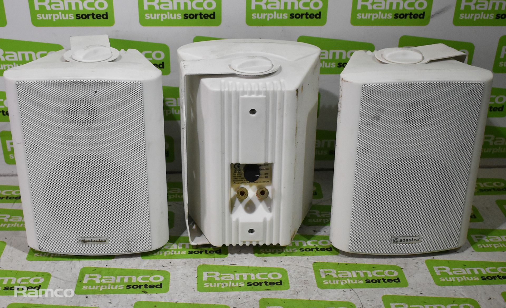 Pair of Logitech Z200 multimedia speakers and 3x Adastra 952.830UK speakers - Bild 4 aus 5