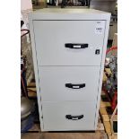 3 drawer fire resistant filing cabinet - W 550 x D 800 x H 1070mm - with key