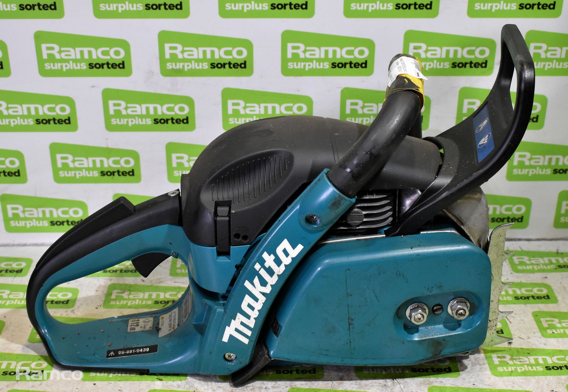 4x Makita DCS5030 50cc petrol chainsaws - BODIES ONLY - AS SPARES OR REPAIRS - Image 17 of 22