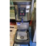 Lincat water boiler - L 470 x W 280 x H 650mm