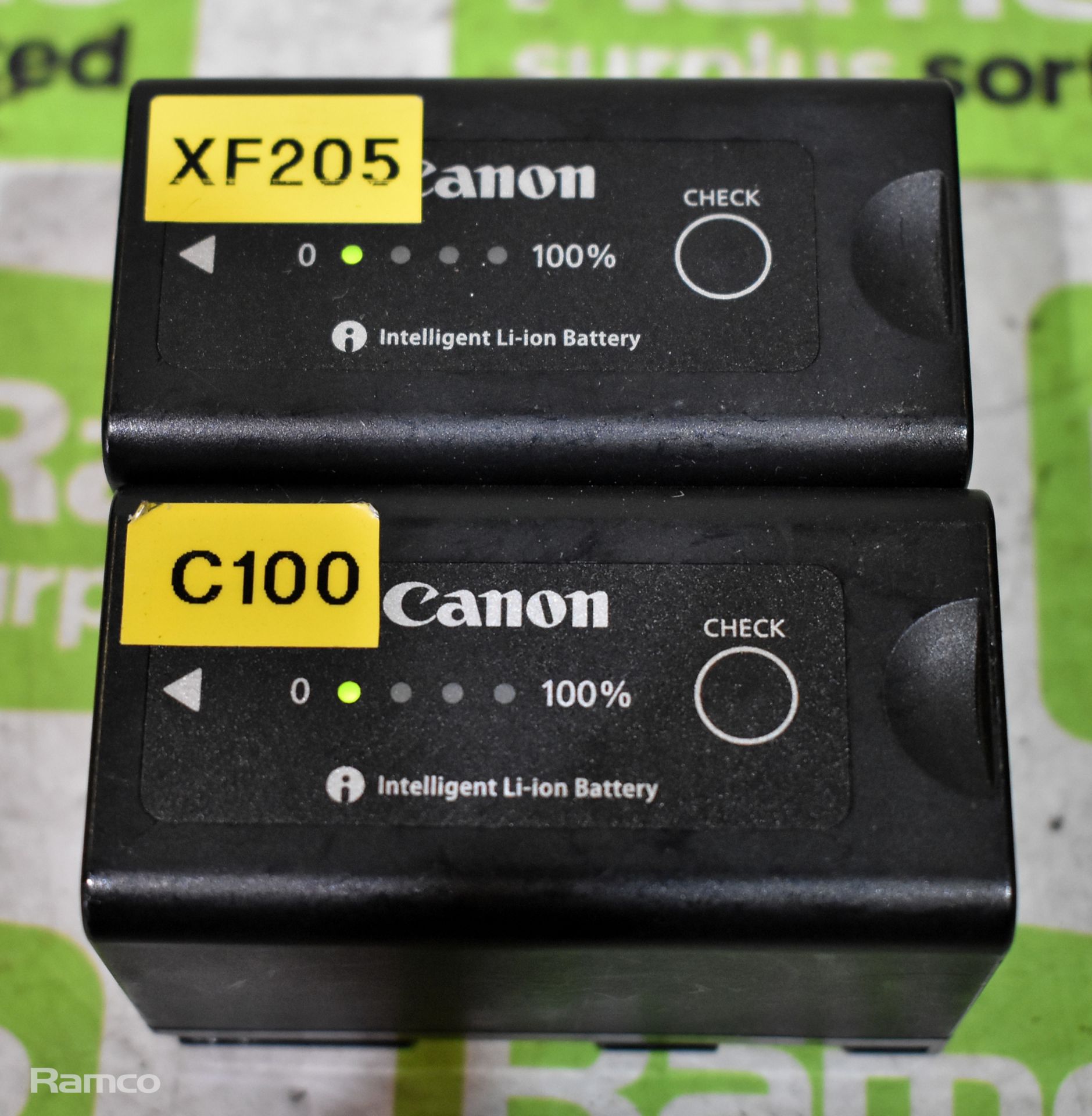 8x Canon BP-955 camera battery packs & 1x Canon BP-930 camera battery pack - Bild 6 aus 8