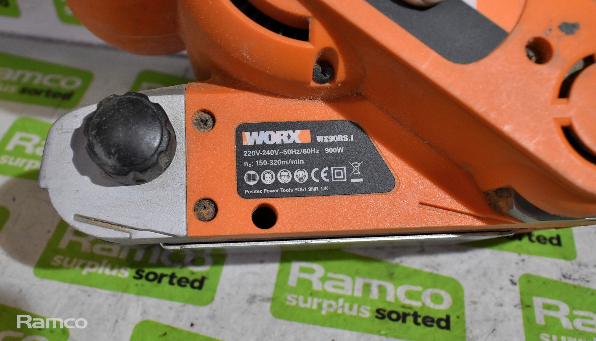 Worx WX90BS belt sander in case and unbranded VID500 electric impact drill - Bild 5 aus 12