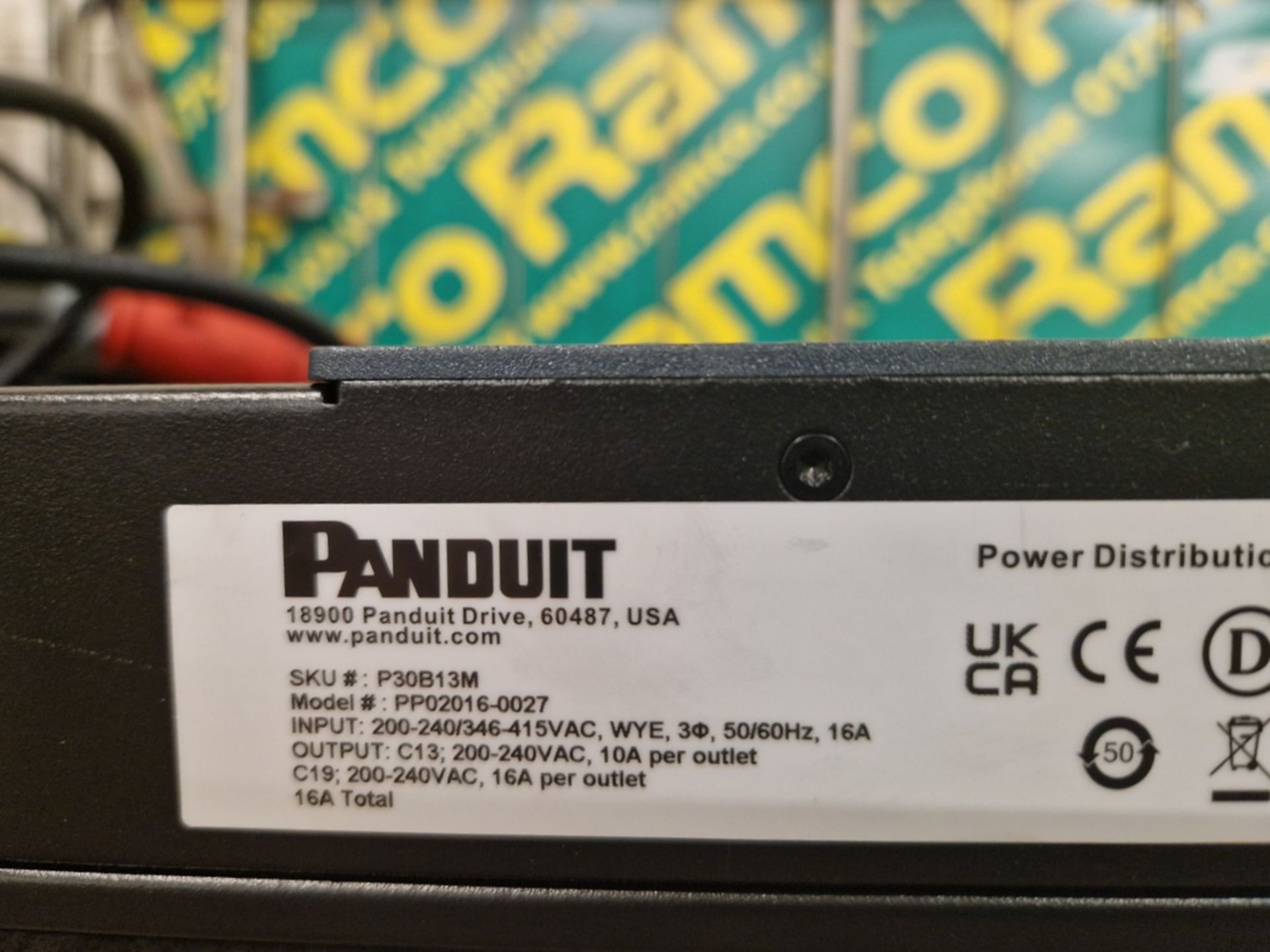 5x Panduit P30B13M - 24x C13, 6x C19 sockets - L 1530 x W 50 x H 50mm - Bild 4 aus 6