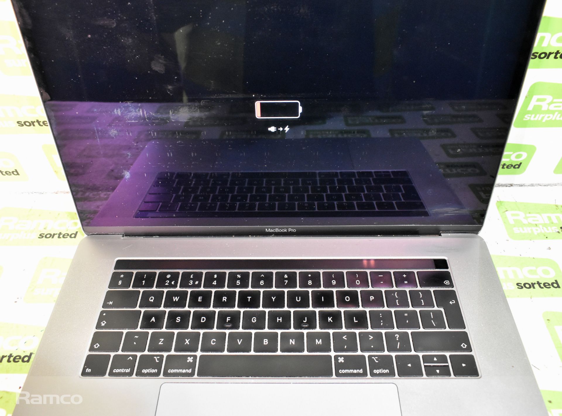 4x Apple MacBook Pros - full details in the description - Bild 14 aus 22