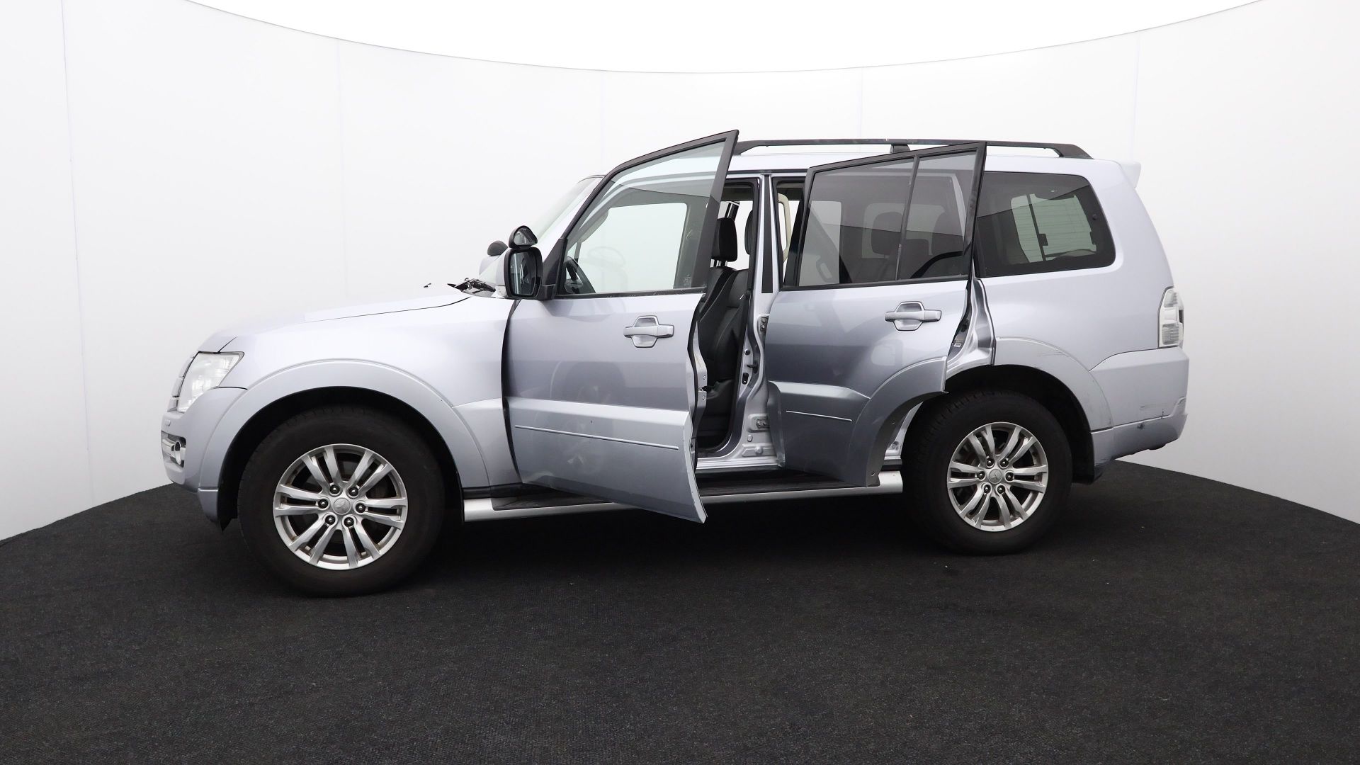 Mitsubishi Shogun WN18 KWF 3.2 DI-DC SG3 Auto 4WD LWB Euro 6 5dr LWB. - Image 70 of 74