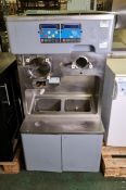 Carpigiani K3/E ice cream dispenser machine 400V - W 720 x D 1090 x H 1480 mm - DAMAGED - AS SPARES