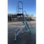 Zarges 8 Rung ladder with platform - portable - manufacturer 06 / 2000 - L 1740 x W 1940 x H 2420mm