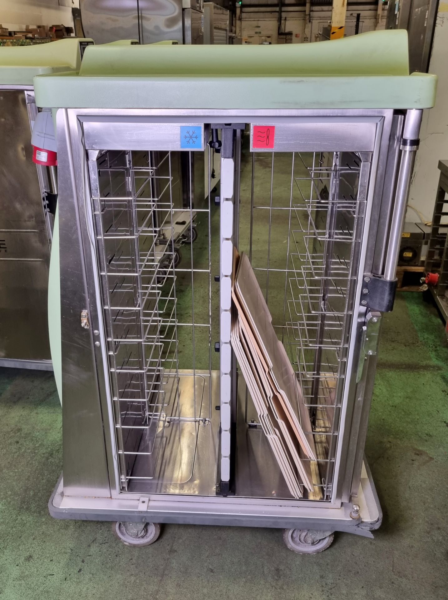 Burlodge RTS hot and cold tray delivery trolley - opens boths sides - W 800 x D 1100 x H 1500mm - Bild 2 aus 7