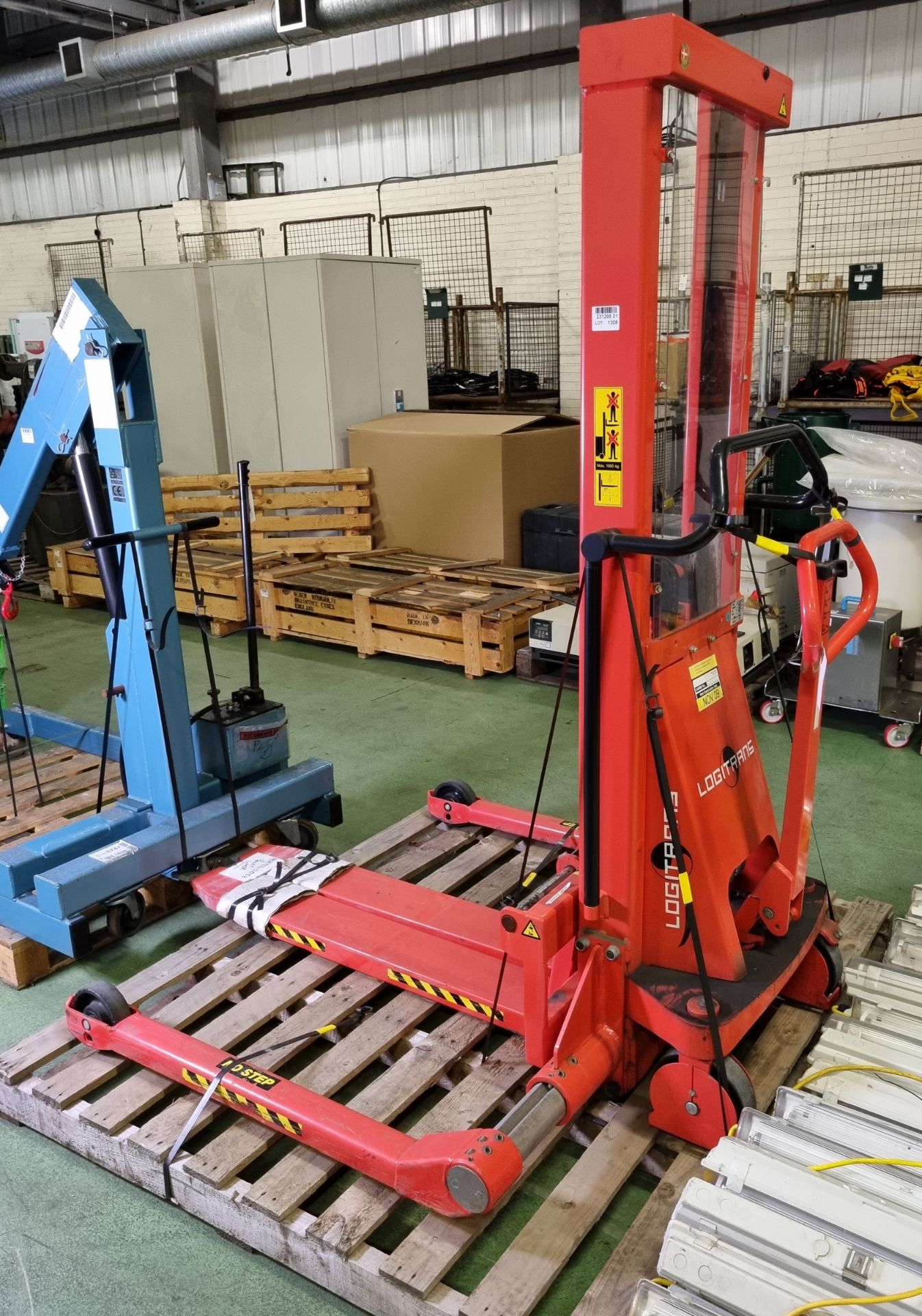 Logitrans LFS1001/1570 hand pallet stacker truck - max lifting capacity: 1000kg - Image 2 of 5