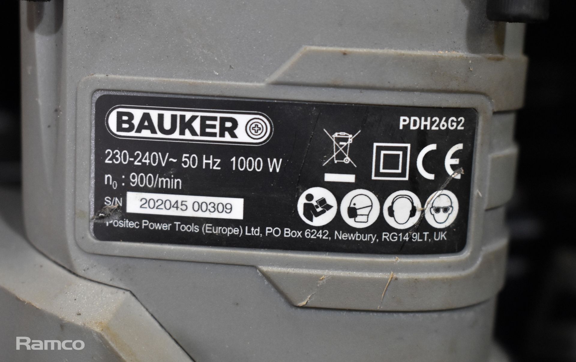 2x Bauker 1000 W hammer drills with case - Image 8 of 10