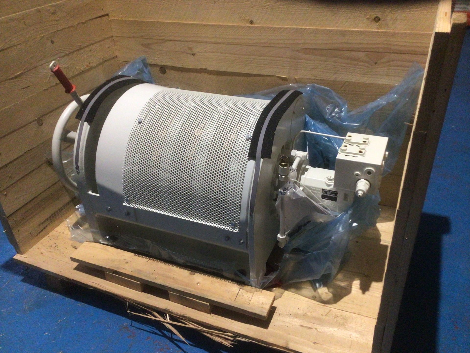 New Zollern 4.2 hydraulic ships winch - new and crated - serial number unknown - Bild 11 aus 12