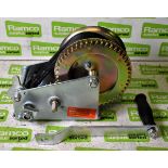 1x Unbranded gear winch 900kg - boxed