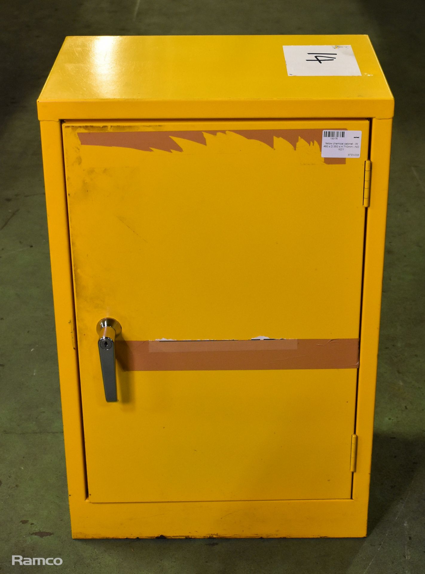 Yellow chemical cabinet - W 460 x D 350 x H 710mm - NO KEY