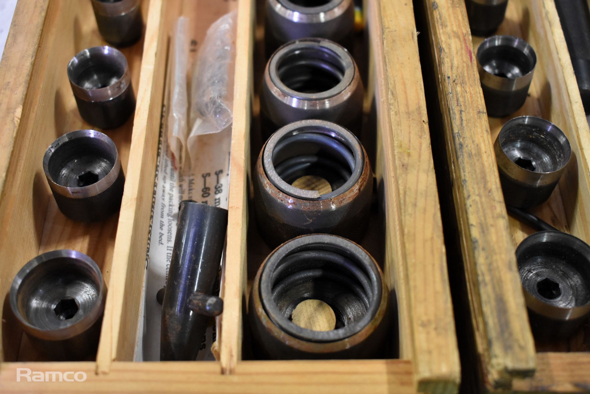 4x Maby Ring punch sets in wooden storage box - Image 3 of 7