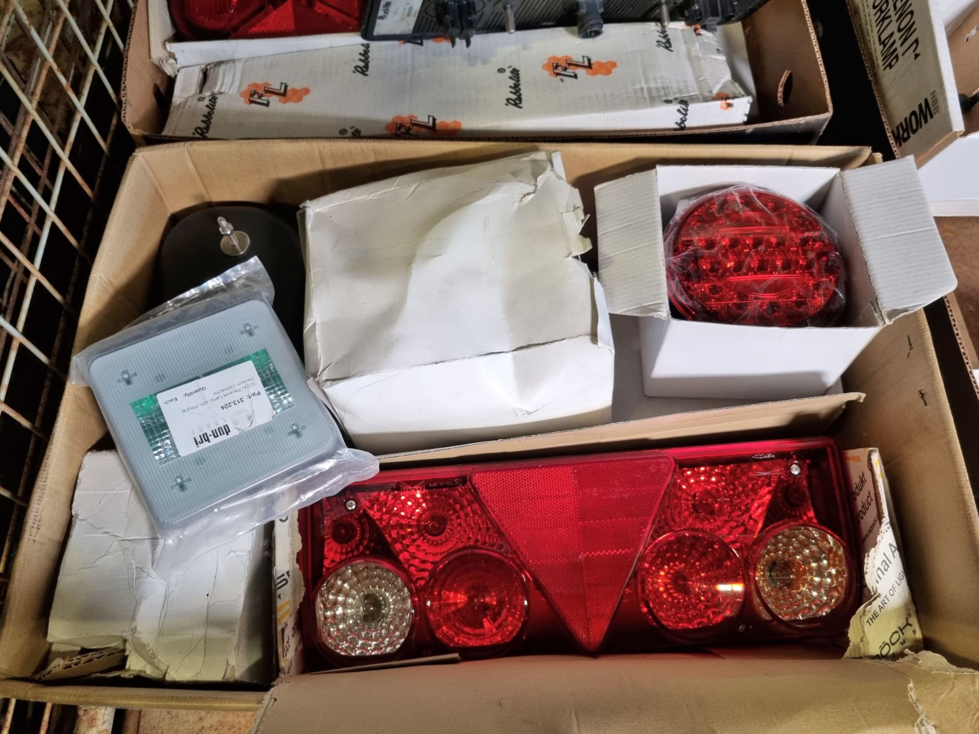 Lighting parts - rear truck lights and spotlights - mixed types and sizes - Image 2 of 5