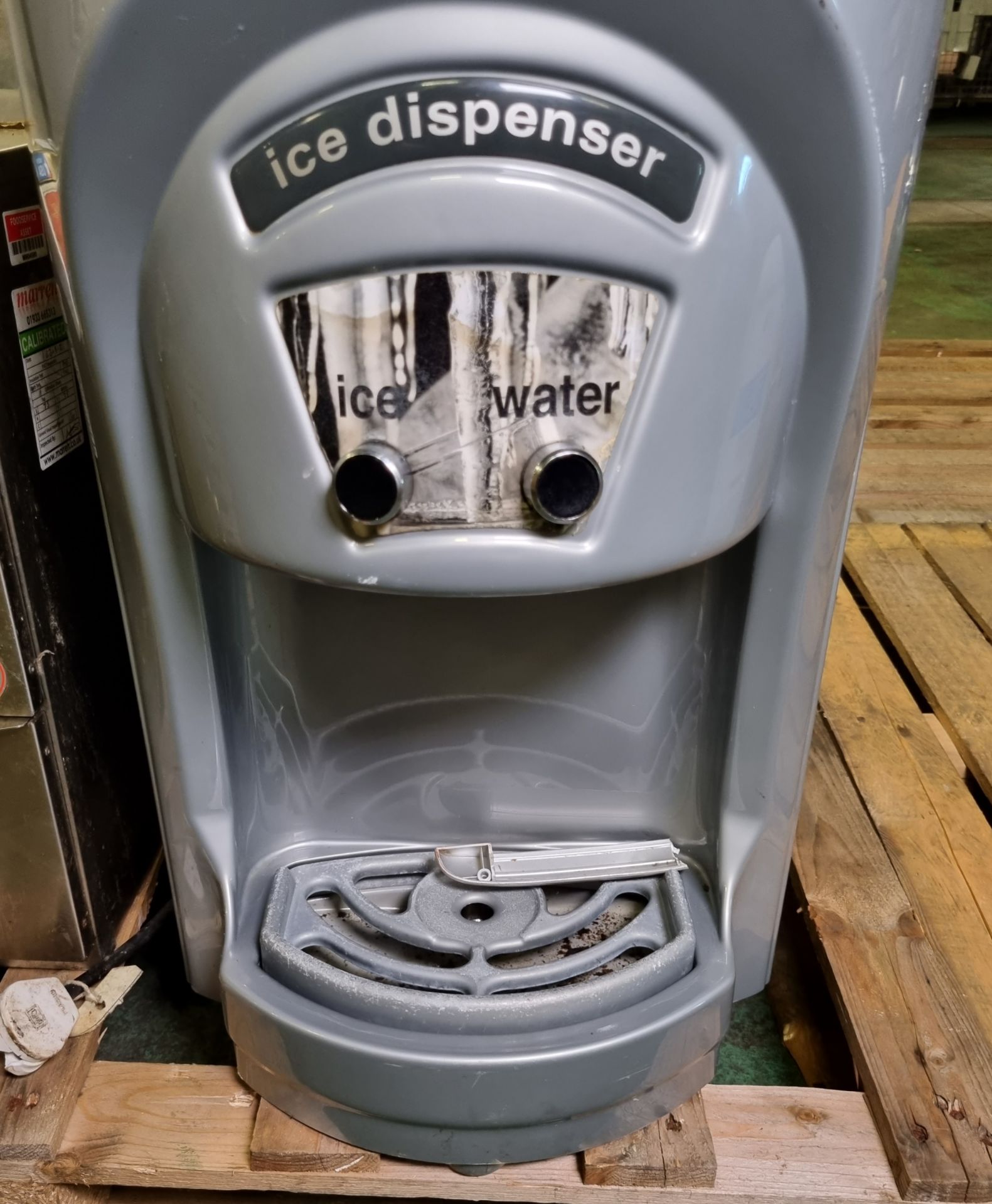 Scotsman TCL180-9 ice and water dispenser - W 390 x D 660 x H 870mm - Image 3 of 4