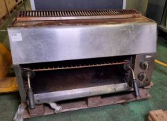 Salamander gas grill - W 900 x D 700 x H 500mm