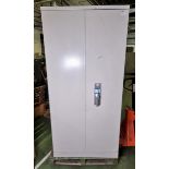 Metal double door fire cabinet with key - W 930 x D 560 x H 1950 mm