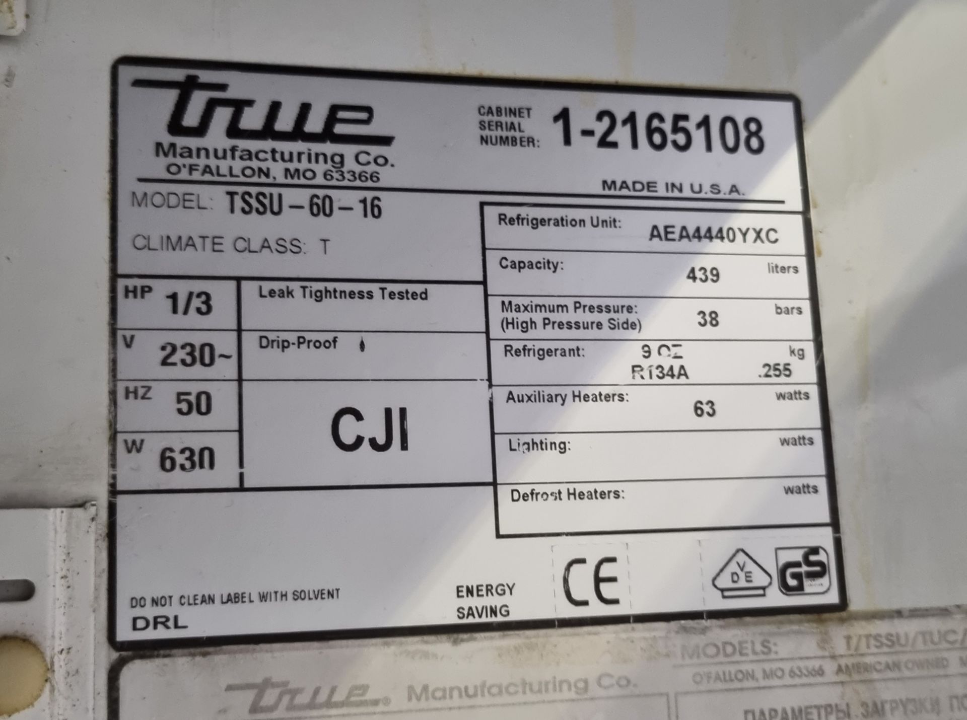 True TSSU-60-16 stainless steel double door salad prep counter fridge - W 1530 x D 780 x H 1070mm - Bild 4 aus 5