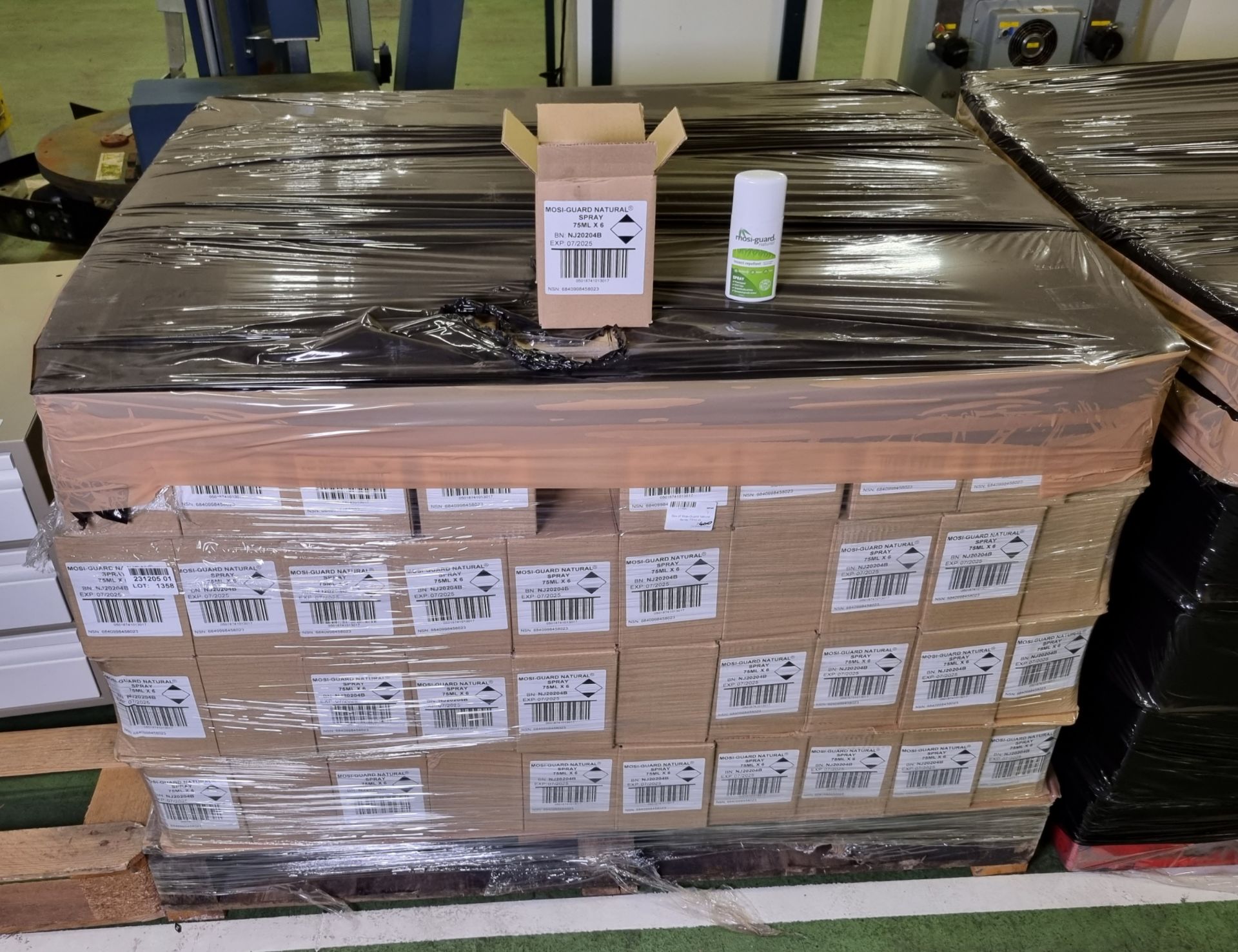 400x boxes of Mosi-Guard Natural Spray 75ml - 6 per box