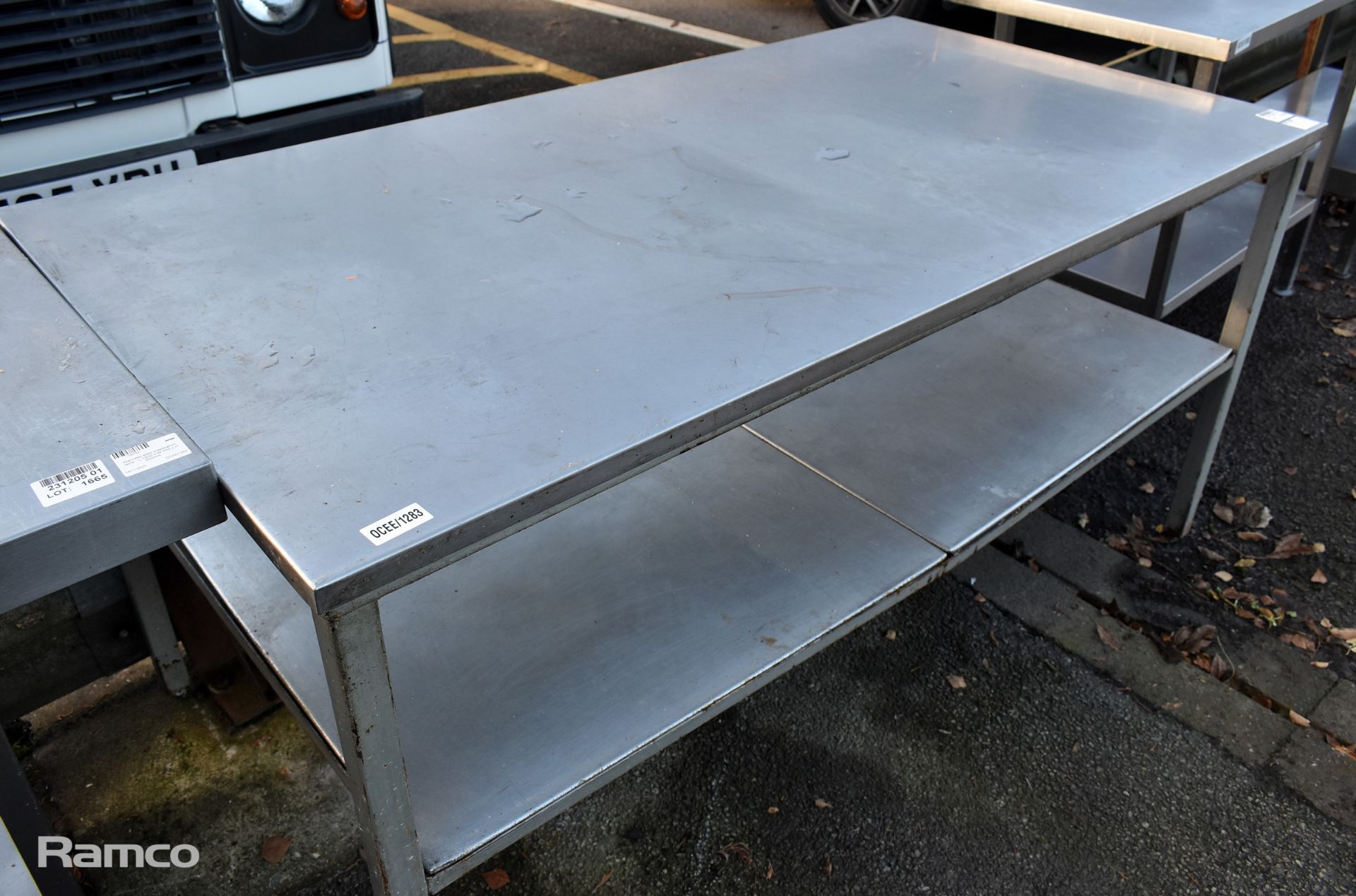 Stainless steel preparation table - L 1680 x W 870 x H 840mm - Bild 2 aus 3
