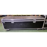 Flightcase - W 2135 x D 630 x H 725mm