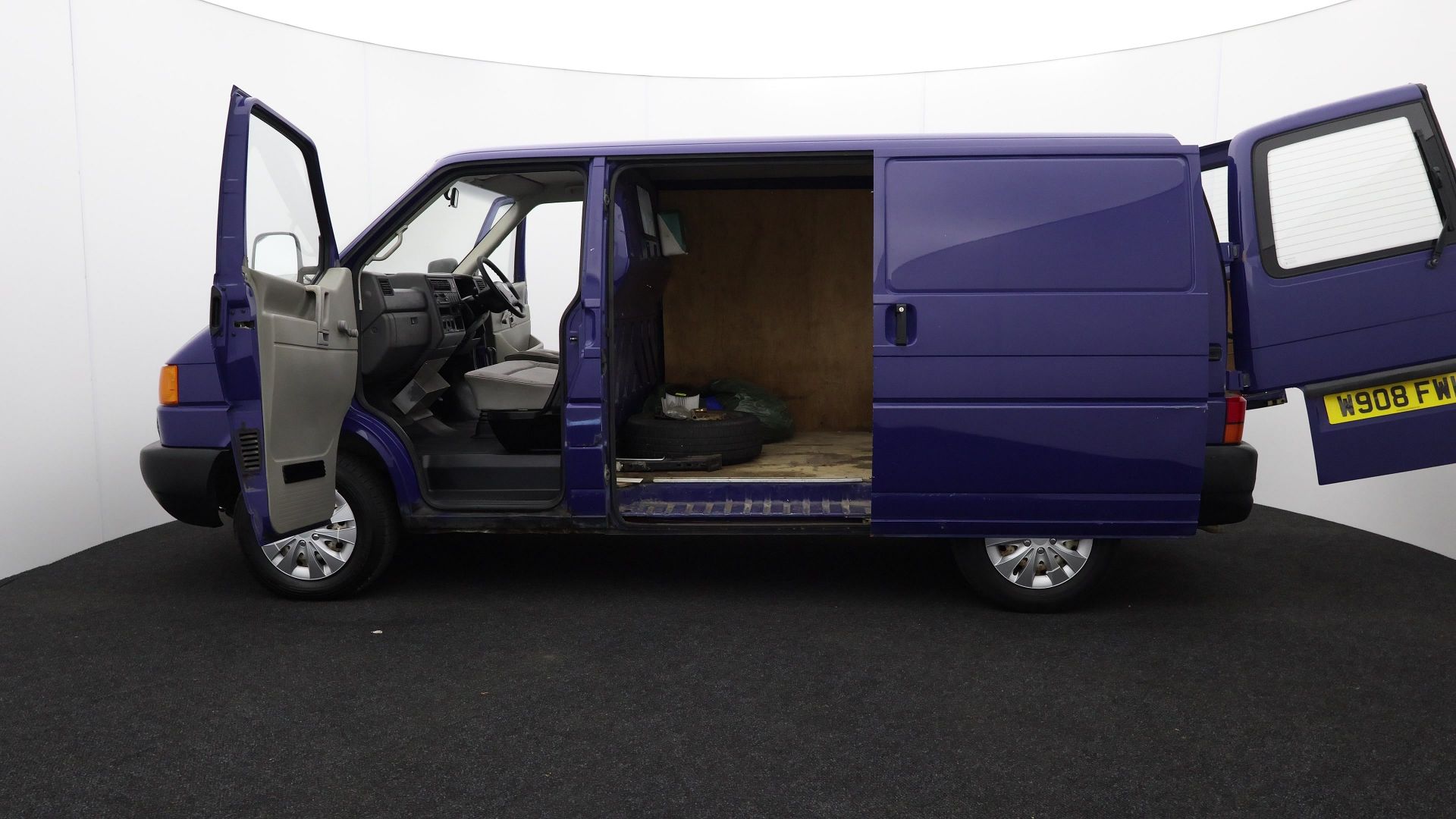 Volkswagen 1000TD Transporter van - year 2000 - very low miles 53439 - MOT until September 2024 - Bild 63 aus 67