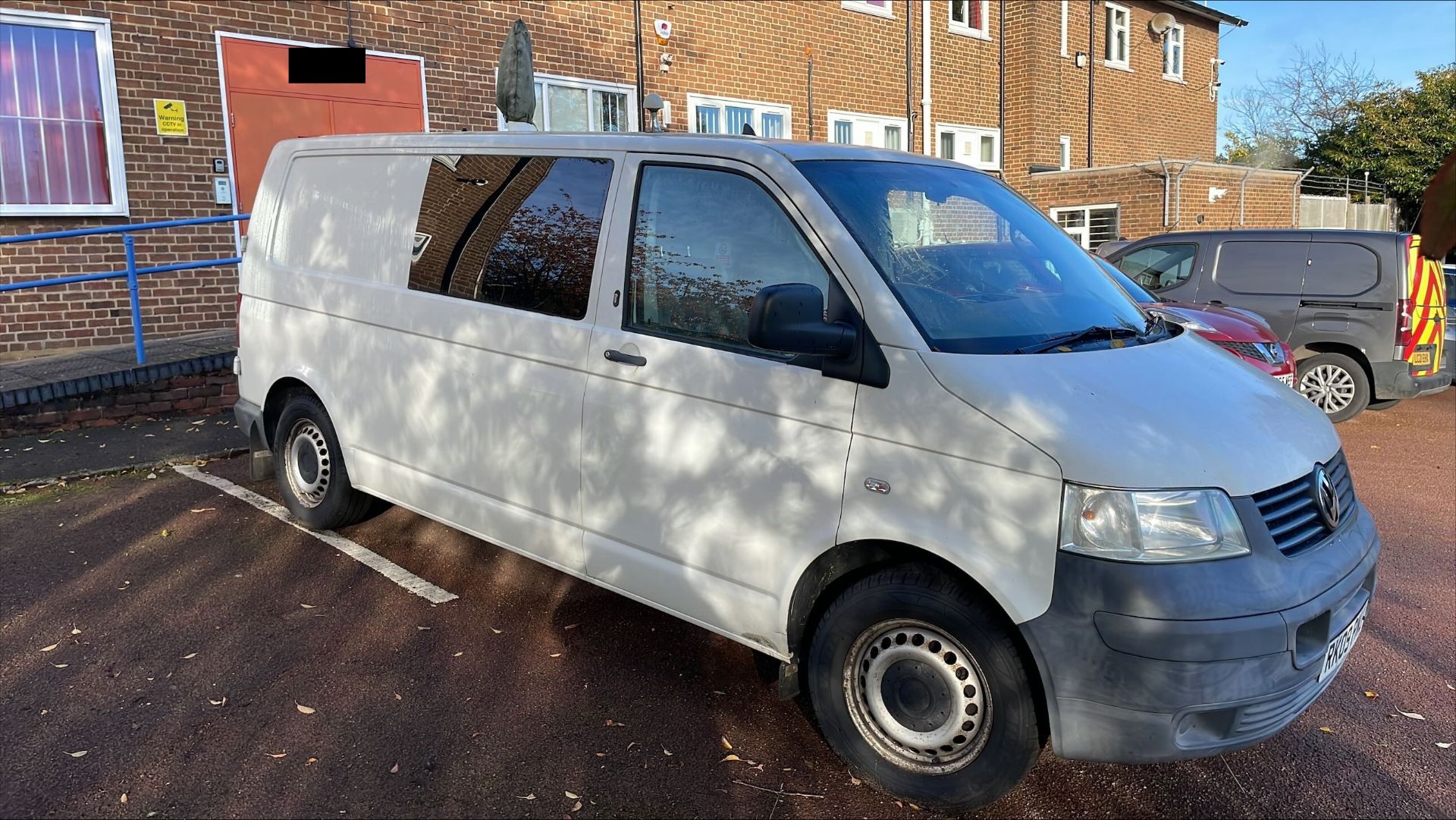 Volkswagen Transporter T30 130 4M LWB – 2009 – just over 42k miles – diesel – manual - Bild 2 aus 14