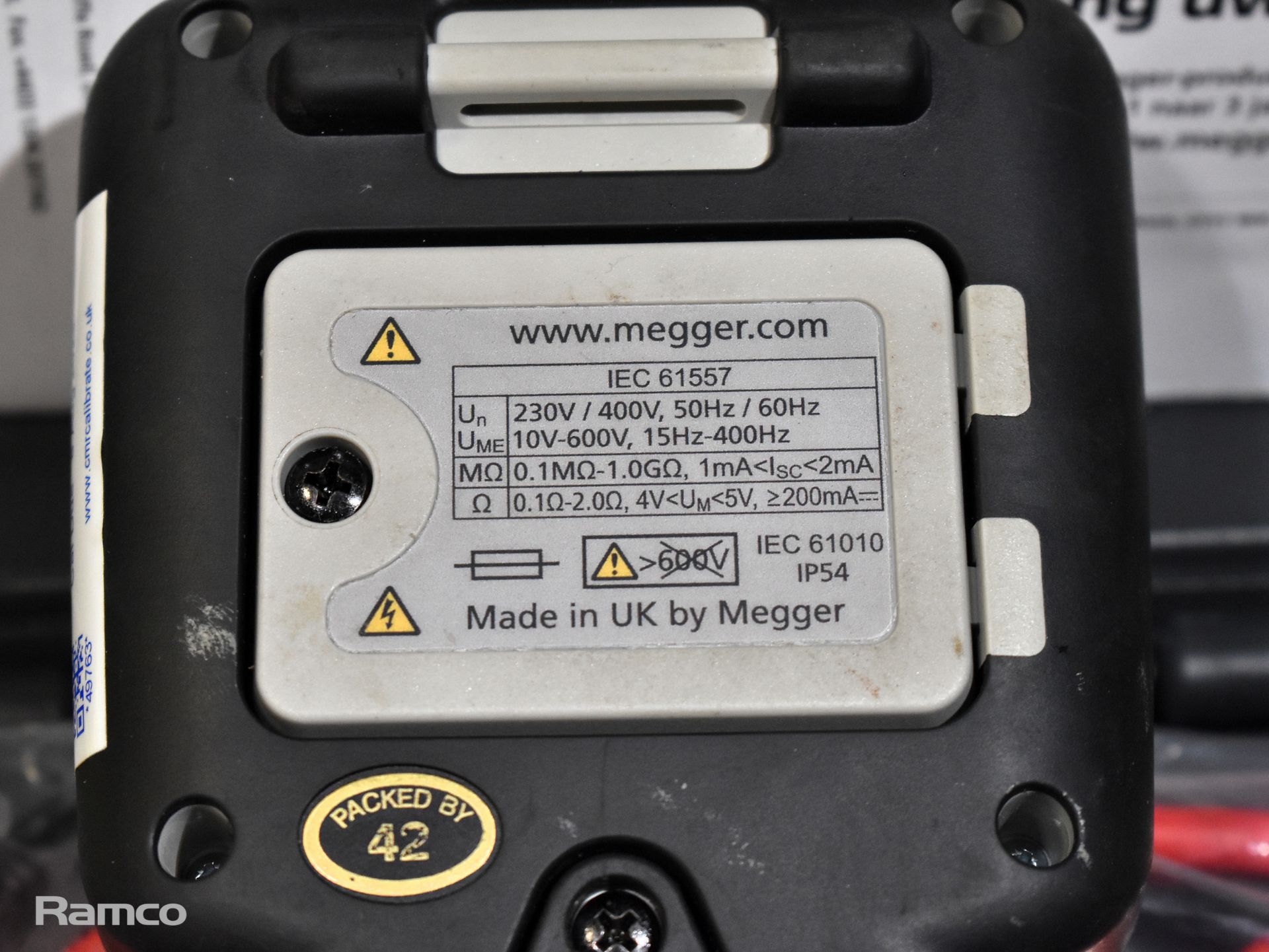 Megger MIT420/2 Cat IV insulation resistance tester with cables and storage case - Image 3 of 4
