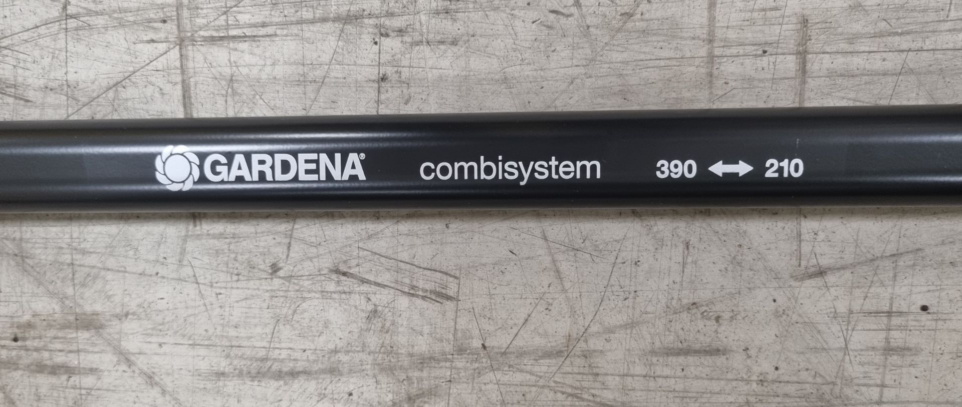 20x Gardena combisystem 210 - 390cm telescopic handles with 3193 hooped draw hoes - Bild 7 aus 7