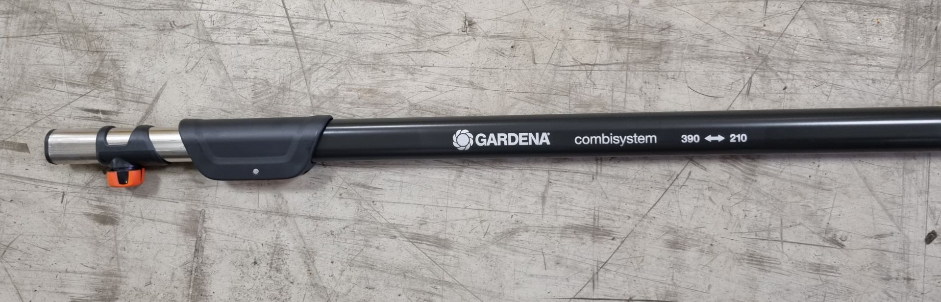 20x Gardena combisystem 210 - 390cm telescopic handles with 3193 hooped draw hoes - Bild 6 aus 6