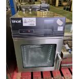 Lincat CombiSlim 1.06 stainless steel counter top injection combi oven - W 520 x D 970 x H 700mm