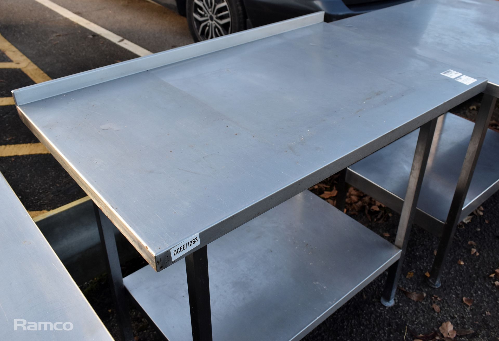 Stainless steel preparation table with splashback - L 1000 x W 600 x H 900mm - Image 2 of 3