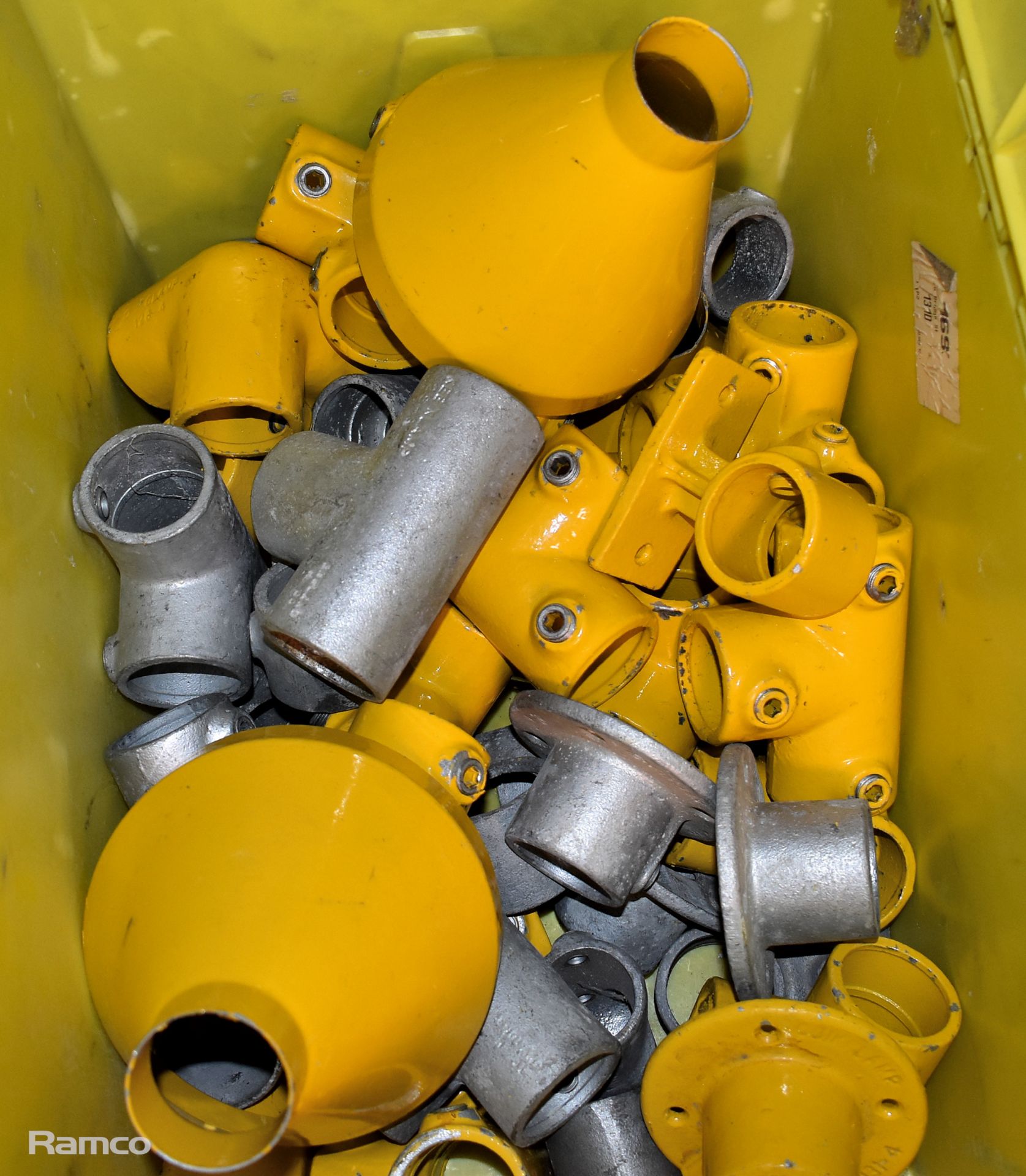 2x boxes of Doughty clamps and couplings & Box of clamps, couplings and other assorted fastenings - Image 5 of 6