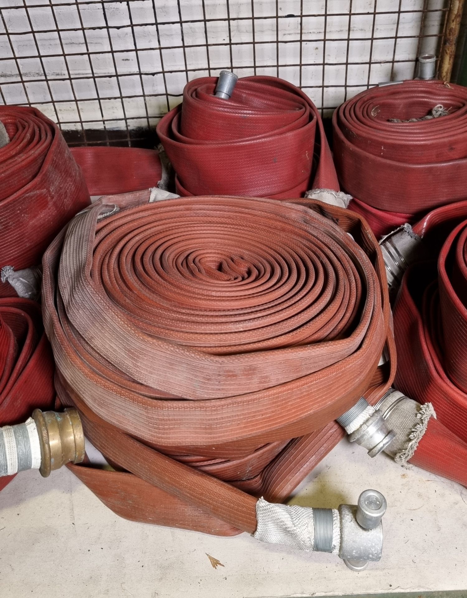 13x layflat hoses with couplings - assorted lengths - range approximately 2-20m - Image 4 of 7