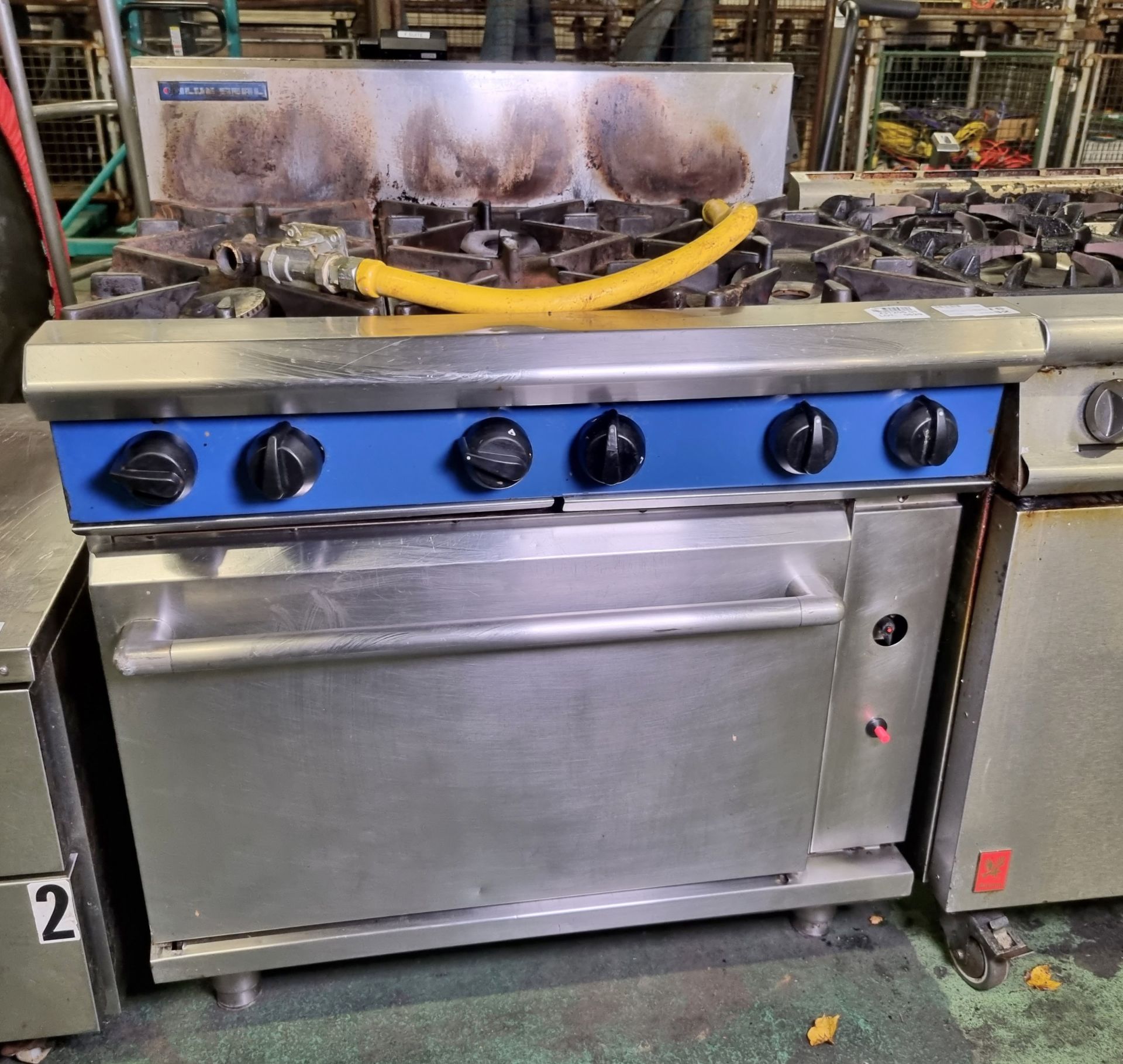 Blue Seal 6 burner gas oven - W 920 x D 850 x H 1000 mm