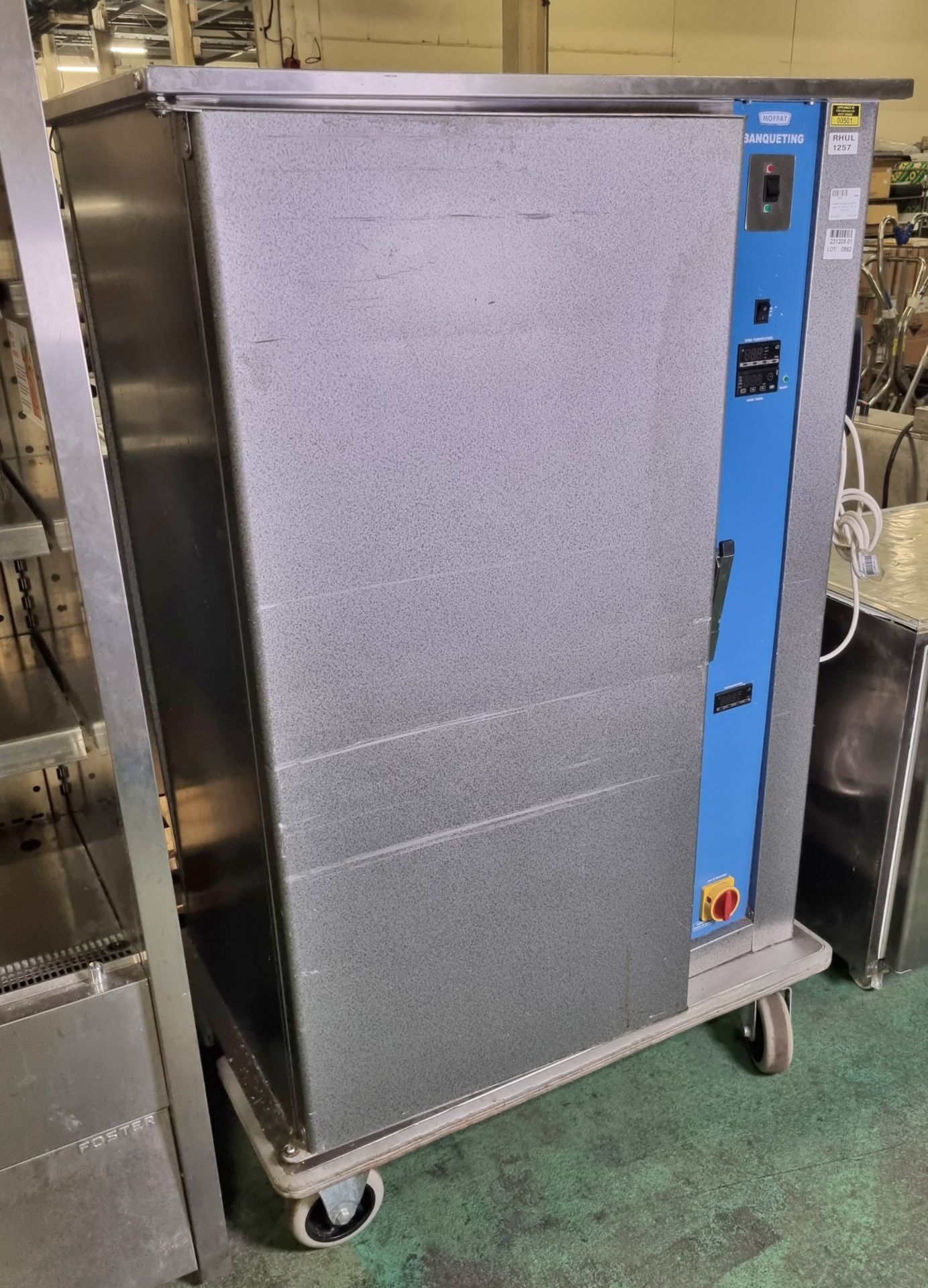 Moffat banqueting electric oven - W 1000 x D 700 x H 1580mm - Image 2 of 5