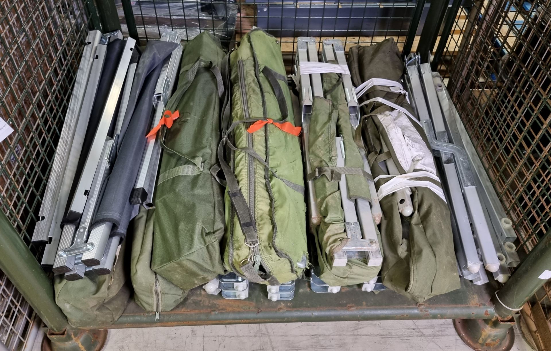 10x Folding cots - L 1950 x W 700 x H 500mm - AS SPARES OR REPAIRS - Bild 2 aus 4